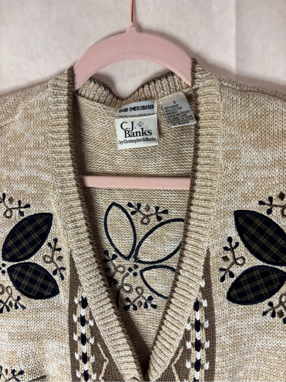 CJ Banks Beige Cream V-Neck Embroidered Sweater Vest - Picture 6 of 8